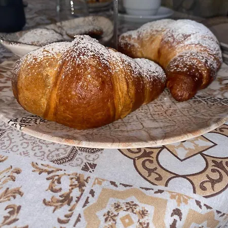 Bed & Breakfast E Selvanera Postiglione