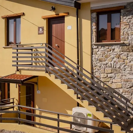 E Selvanera Bed & Breakfast